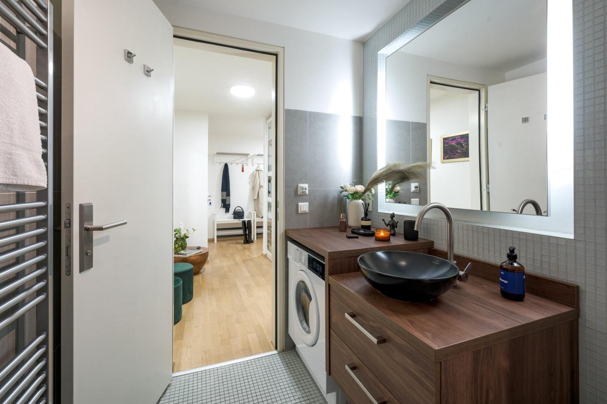 Days - Ac - Garage - Terrace - 2bdr * Praha